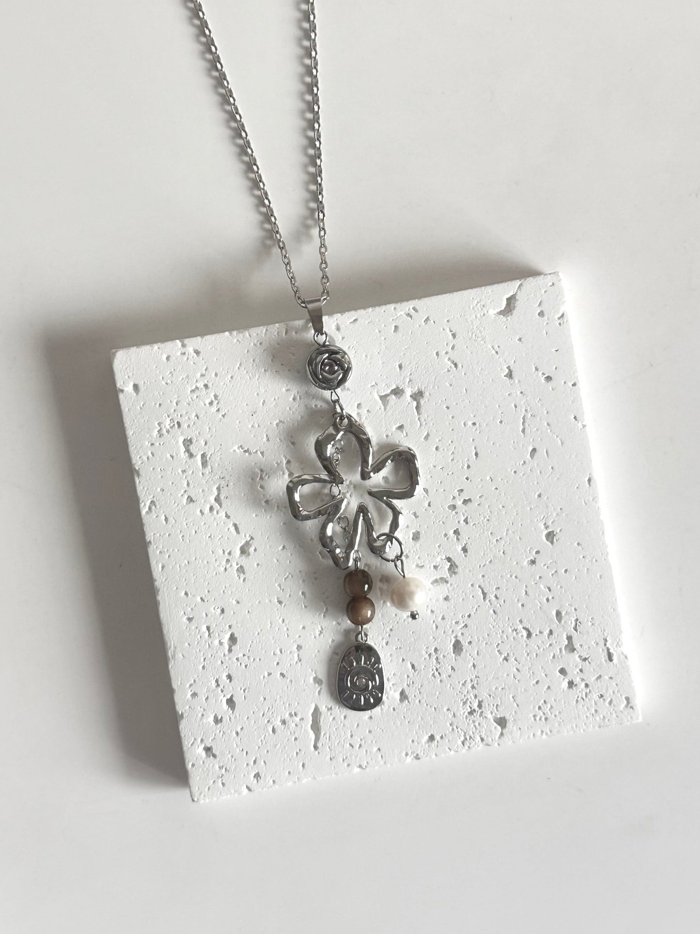 QIU Necklace