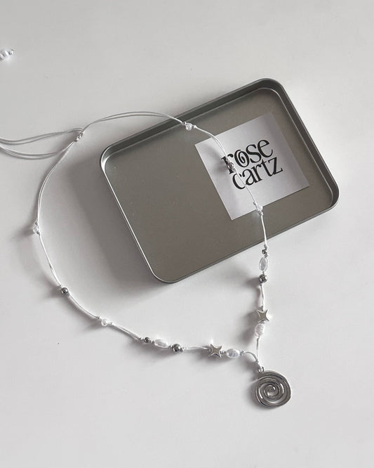 ZIRO Cord Necklace